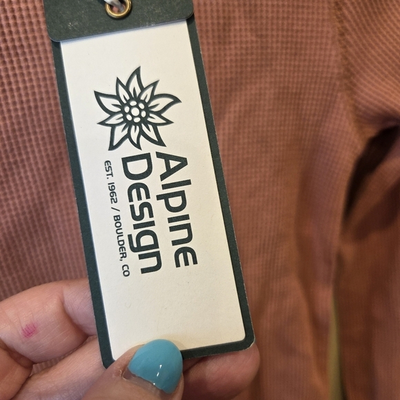 Alpine Design Women's Waffle-Knit Long-Sleeve Shirt in Sedona Clay XS New - Picture 2 of 8